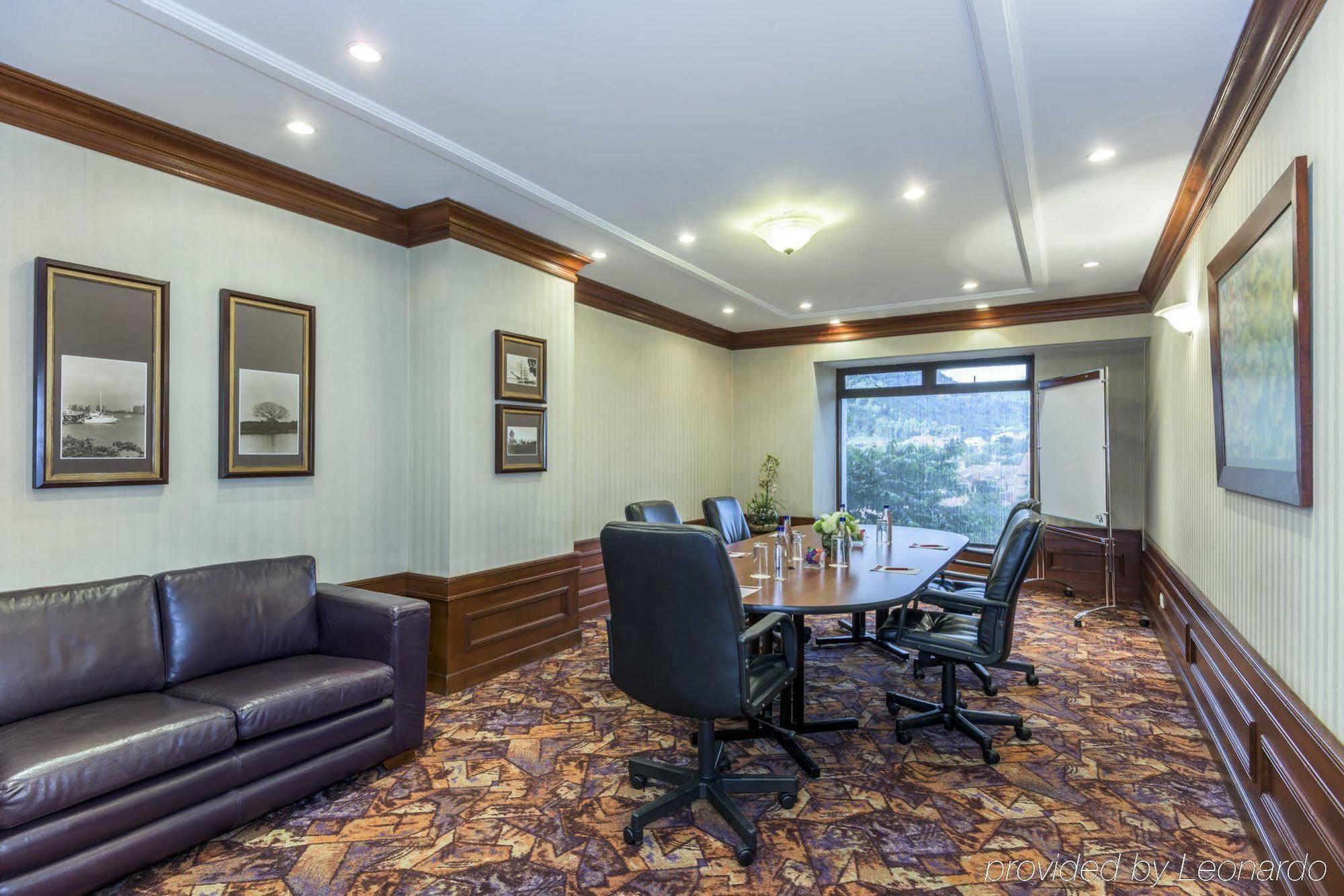 Отель Nh Collection Bogota Royal Teleport Экстерьер фото